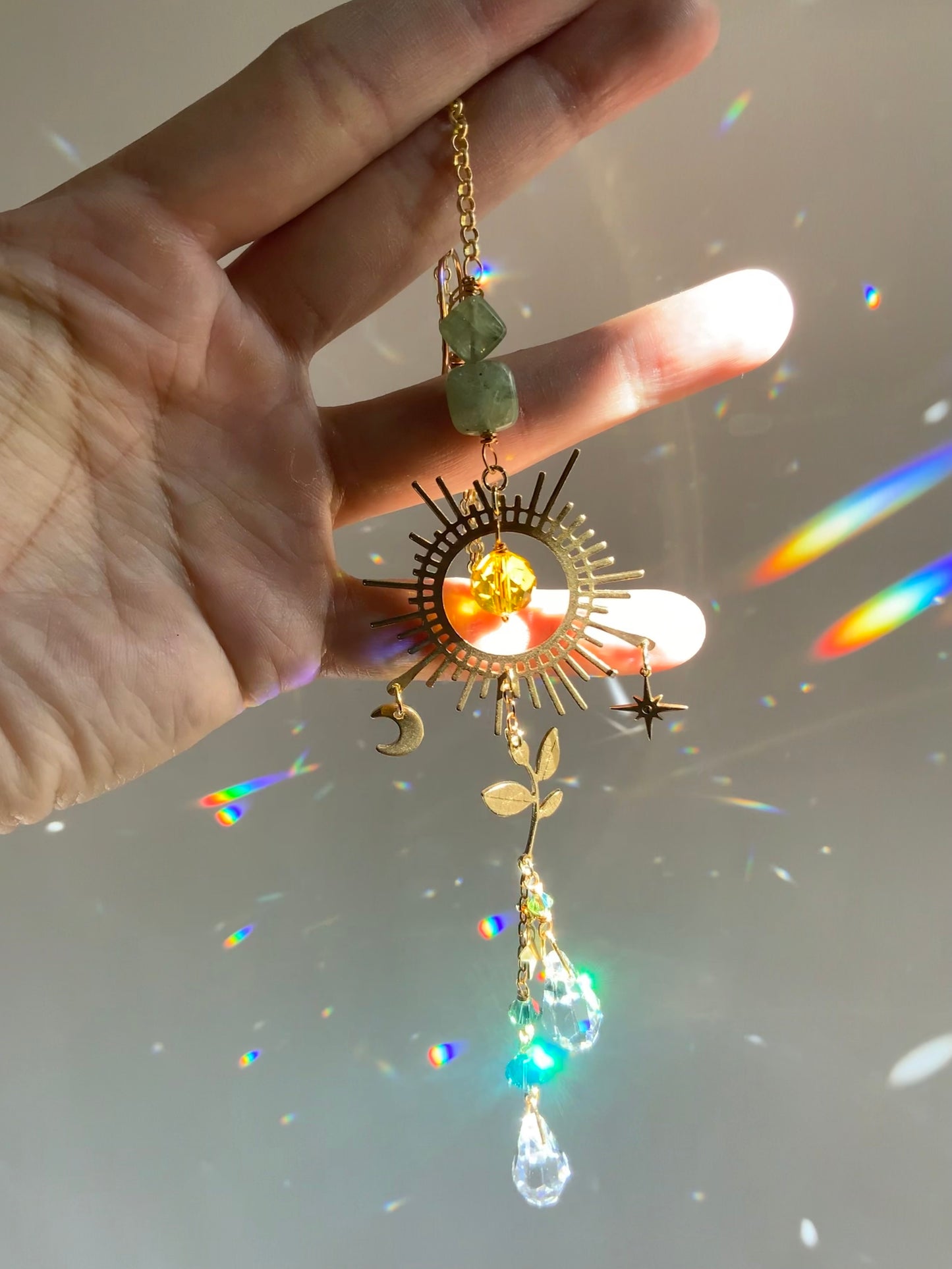 Sun with Green Kyanite Crystal Rear View Mirror Car Charm, auto decoration accessories