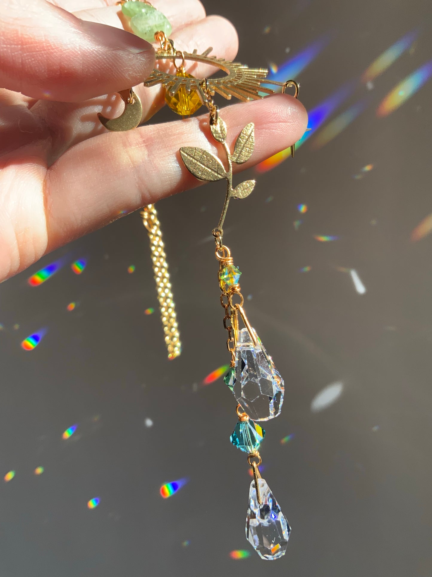 Sun with Green Kyanite Crystal Rear View Mirror Car Charm, auto decoration accessories